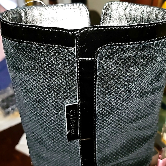 CHANEL Boots 👢 - Picture 4 of 6